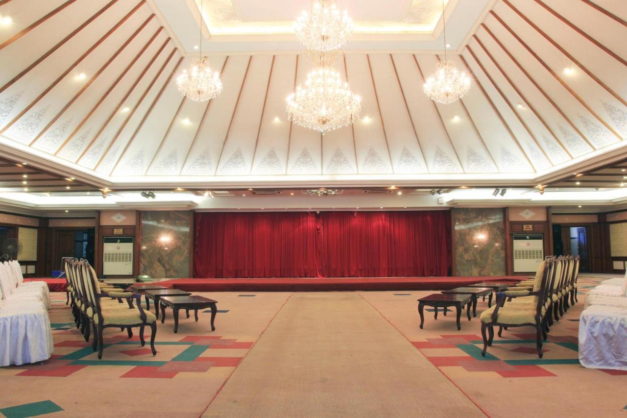 Hotel Marcopolo Bandar Lampung Luaran gambar